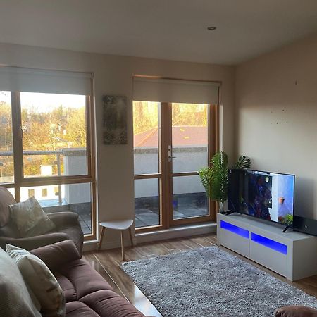 Courthouse View Penthouse 2 Apartment Клифдън Екстериор снимка
